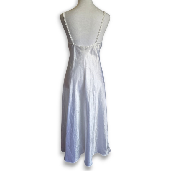 Vintage Intimo Amore Nightgown - Picture 4 of 8